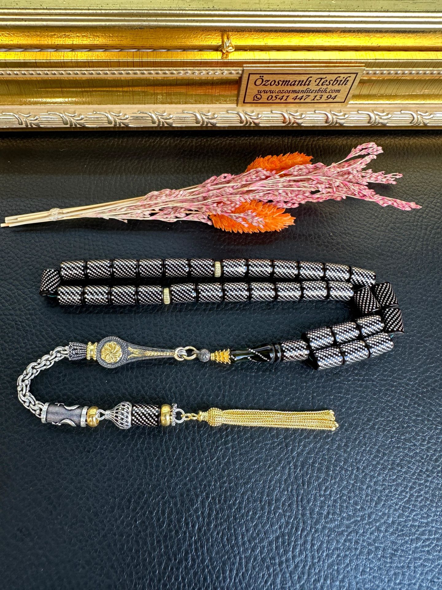 Kesme Model Gümüş İşlemeli Ateş Kehribar Tesbih