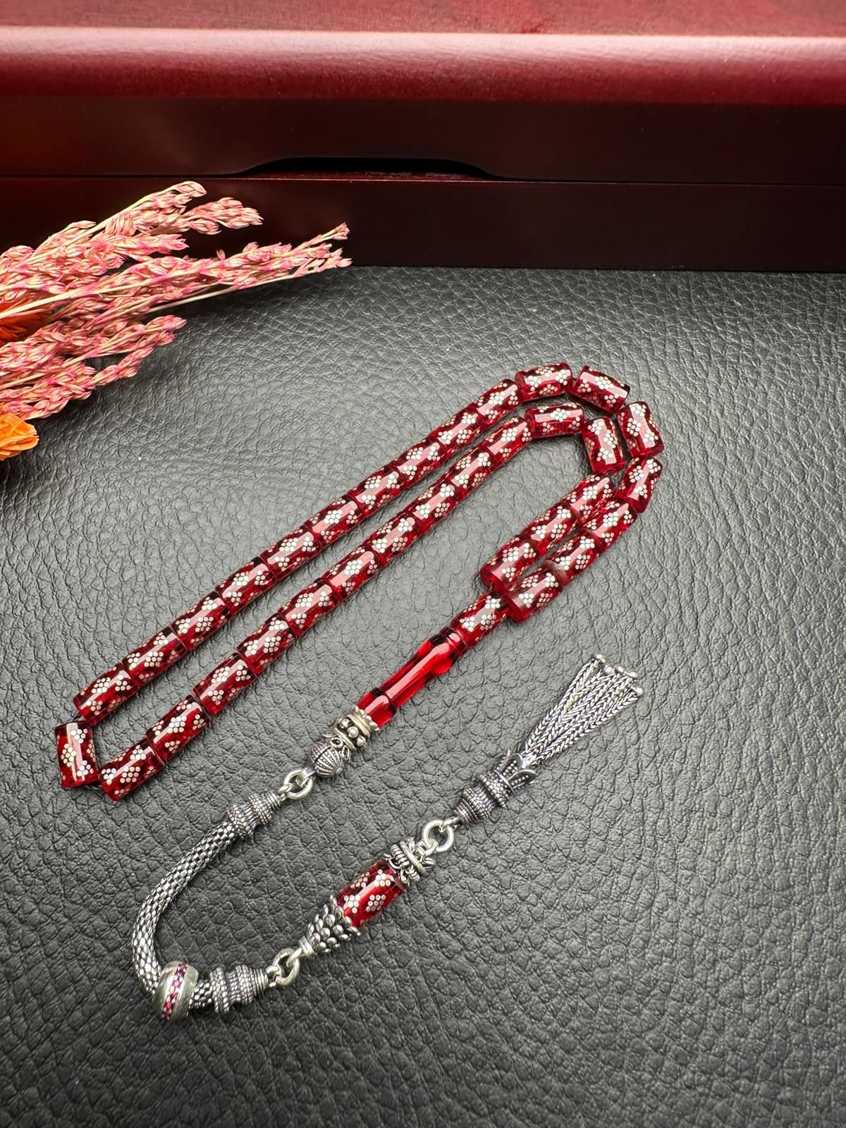 Kesme Model Gümüş İşlemeli Ateş Kehribar Tesbih