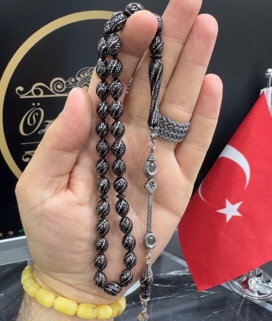 Beyzi Model 925 Ayar Gümüş İşlemeli Siyah Kuka Tesbih