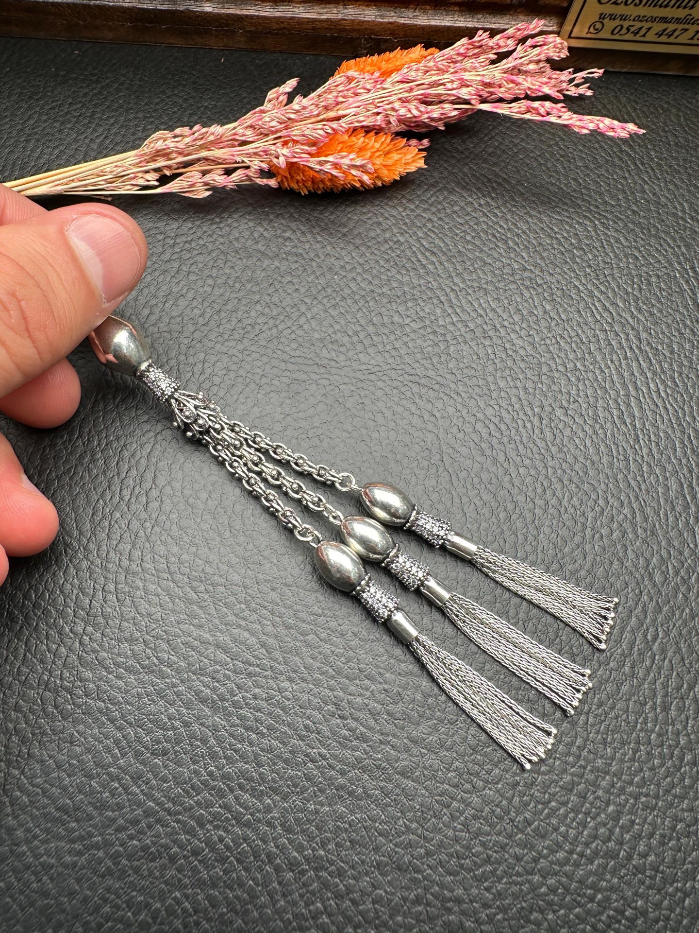 Özel Tasarım Gümüş Püskül