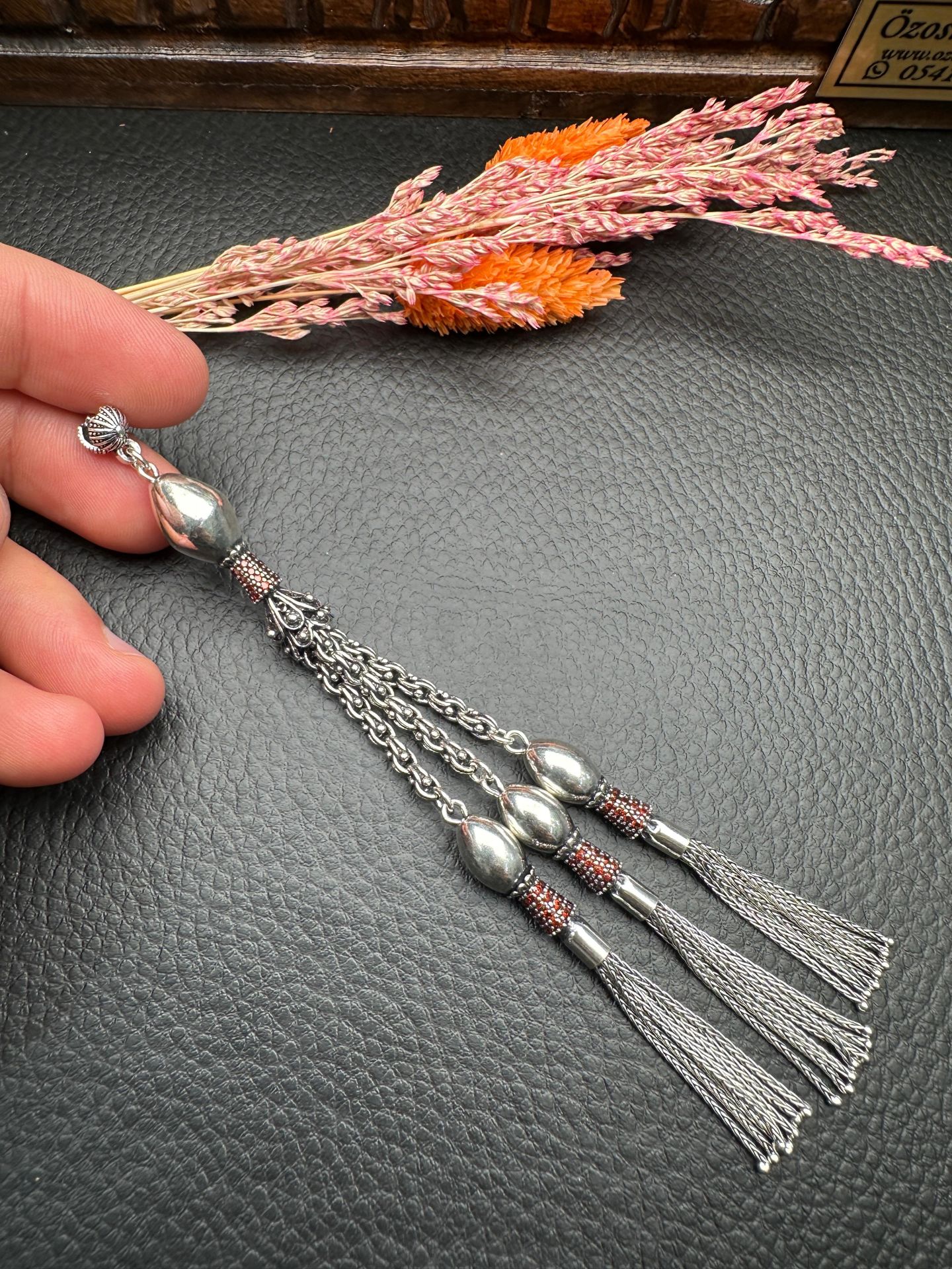 Özel Tasarım  Gümüş Püskül