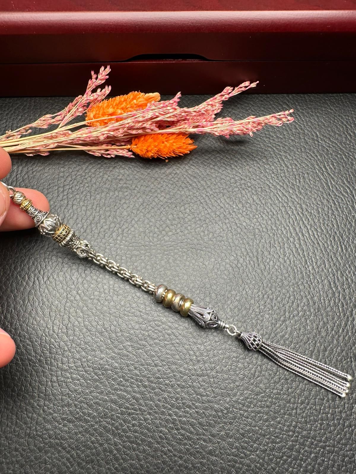 Özel Tasarım Gümüş Püskül