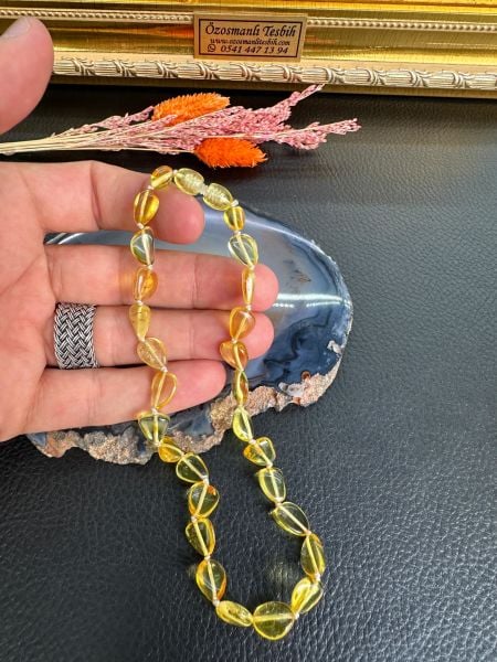 Damla Kehribar Bebek Kolyesi