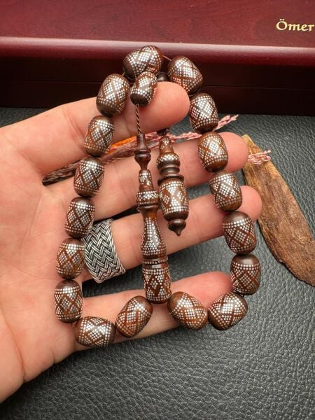 Kapsül Model Maskot Gümüş  İşlemeli Kuka Tesbih