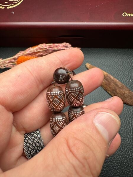 Kapsül Model Maskot Gümüş  İşlemeli Kuka Tesbih