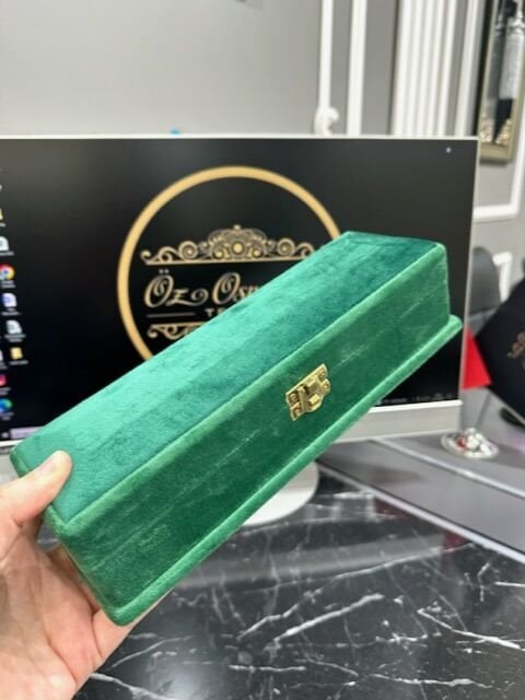 Yeşil Renk Kadife Tesbih Kutusu